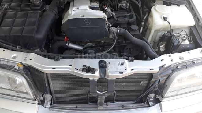 Mercedes C 180 1999, 218,000 km - 1.8 л - Ağcabədi