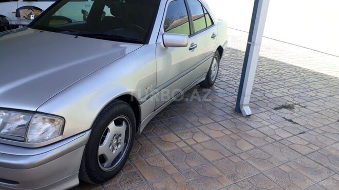 Mercedes C 180 1999, 218,000 km - 1.8 л - Ağcabədi