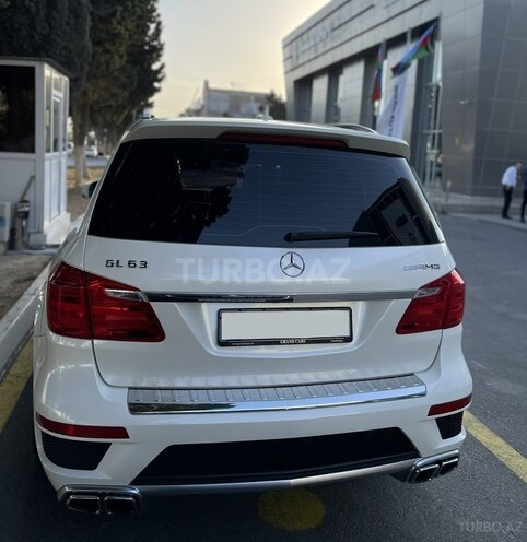 Mercedes GL 63 AMG 2014, 65,000 km - 5.5 l - Bakı