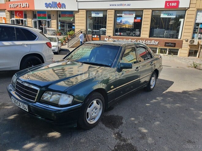 Mercedes C 220 1999, 630,000 km - 2.2 l - Bakı