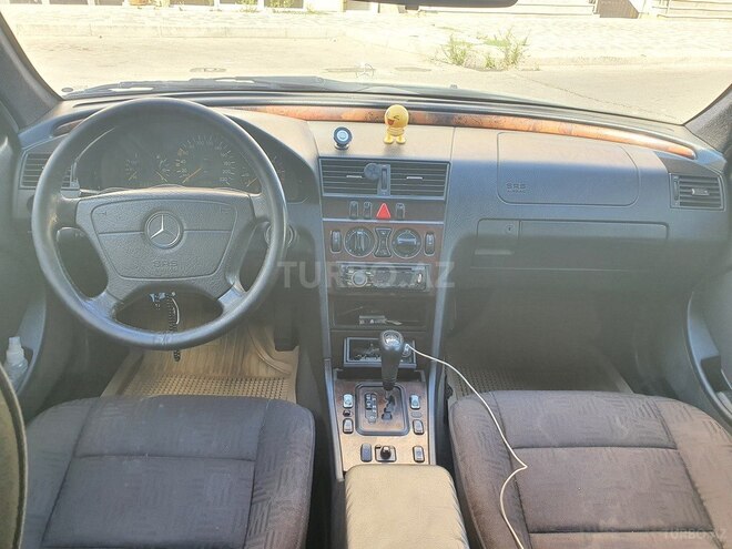 Mercedes C 220 1999, 630,000 km - 2.2 l - Bakı