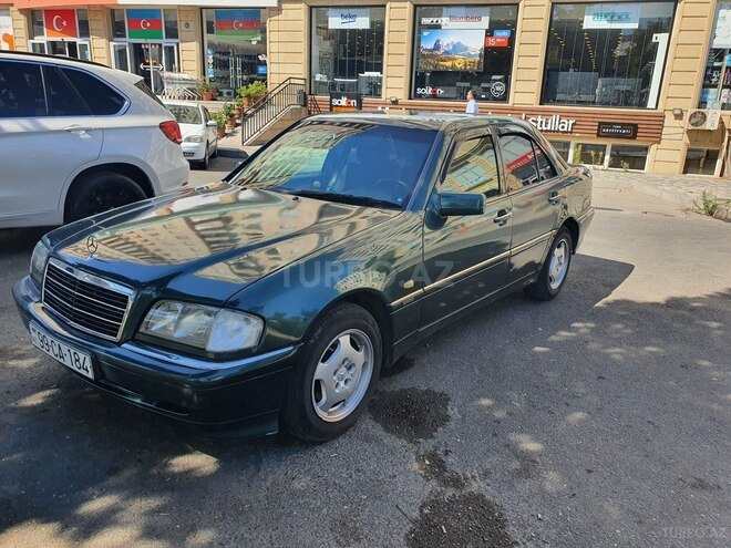 Mercedes C 220 1999, 630,000 km - 2.2 l - Bakı