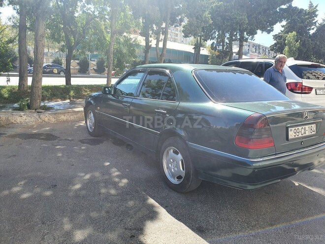 Mercedes C 220 1999, 630,000 km - 2.2 l - Bakı