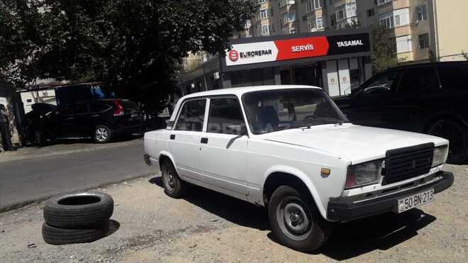 LADA (VAZ) 2107 1998, 250,000 km - 1.6 л - Bakı