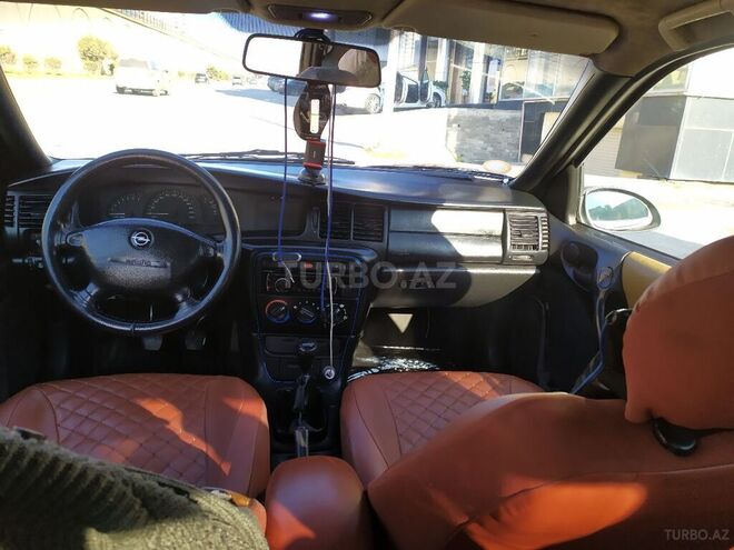 Opel Vectra 1996, 536,400 km - 1.6 l - Bakı