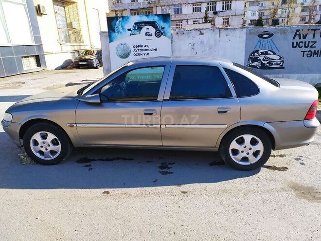 Opel Vectra 1996, 536,400 km - 1.6 l - Bakı