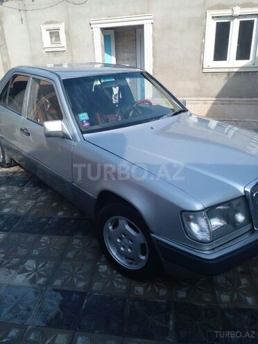 Mercedes E 250 1990, 800,000 km - 2.5 l - Bakı