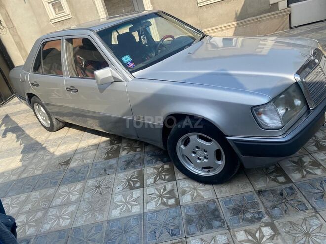 Mercedes E 250 1990, 800,000 km - 2.5 l - Bakı