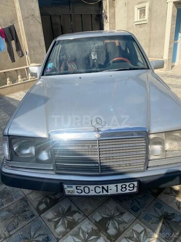 Mercedes E 250 1990, 800,000 km - 2.5 l - Bakı