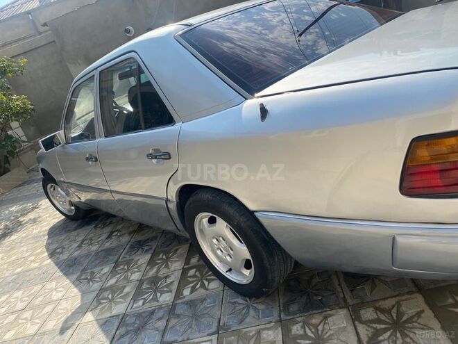 Mercedes E 250 1990, 800,000 km - 2.5 l - Bakı