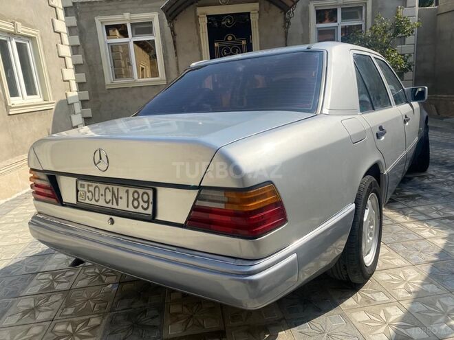 Mercedes E 250 1990, 800,000 km - 2.5 l - Bakı