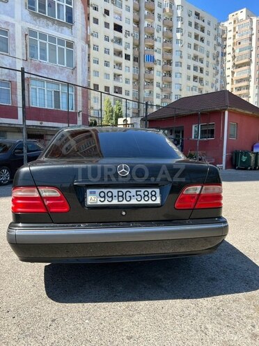 Mercedes E 240 1999, 185,000 km - 2.4 l - Bakı