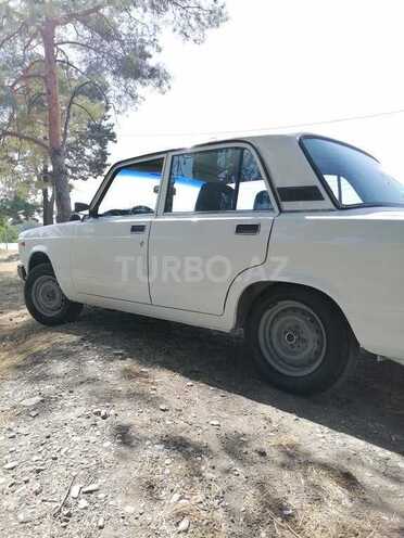 LADA (VAZ) 2107 2005, 13,000 km - 1.6 l - Quba