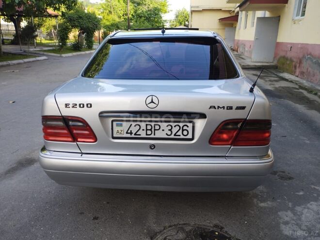 Mercedes E 200 1998, 400,000 km - 2.0 л - Balakən
