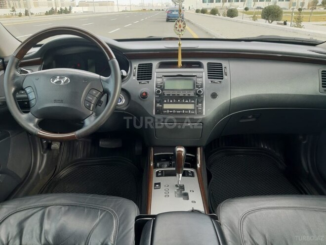 Hyundai Grandeur 2009, 211,000 km - 2.7 l - Bakı