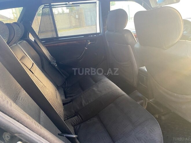 Mercedes C 220 1998, 250,000 km - 2.2 л - Sabirabad