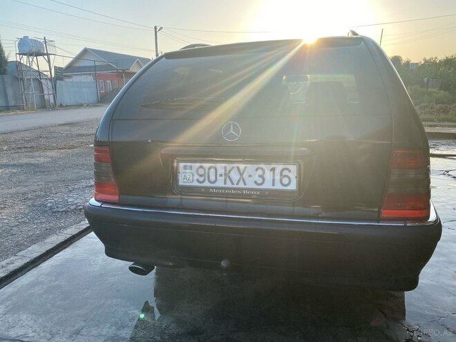 Mercedes C 220 1998, 250,000 km - 2.2 л - Sabirabad