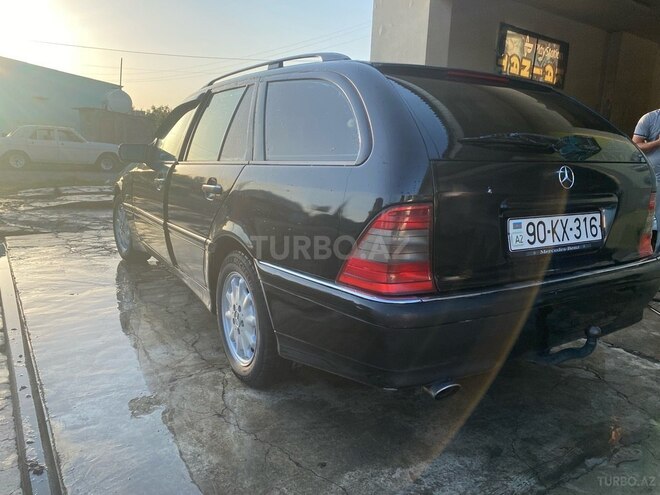 Mercedes C 220 1998, 250,000 km - 2.2 л - Sabirabad