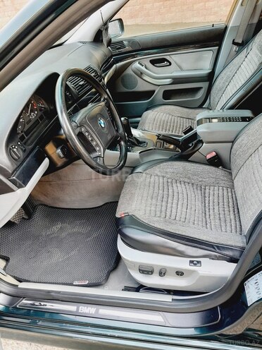 BMW 528 1997, 248,800 km - 2.8 л - Cəlilabad
