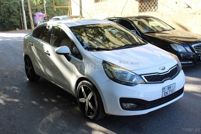 Kia Rio 2010, 171,000 km - 1.4 л - Bakı
