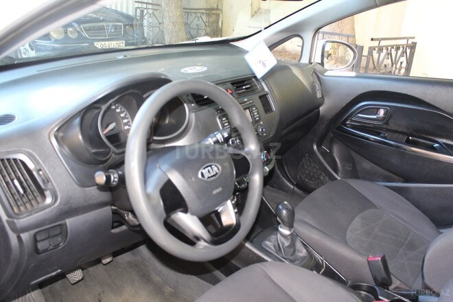 Kia Rio 2010, 171,000 km - 1.4 л - Bakı
