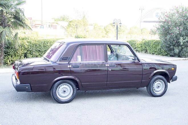 LADA (VAZ) 2107 2010, 83,000 km - 1.6 л - Biləsuvar