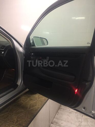 Audi A4 2006, 298,211 km - 2.0 l - Bakı