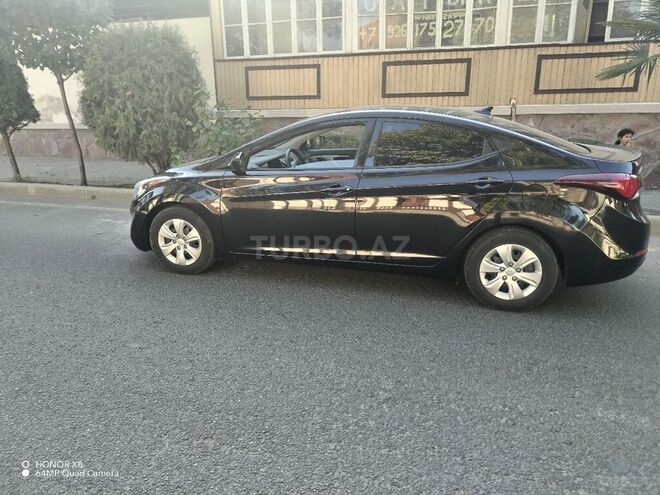 Hyundai Elantra 2015, 96,600 km - 1.8 l - Şəmkir