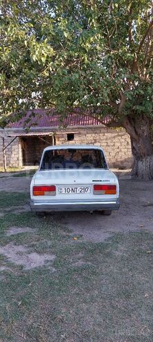 LADA (VAZ) 2107 2005, 28,638 km - 1.6 l - Şirvan