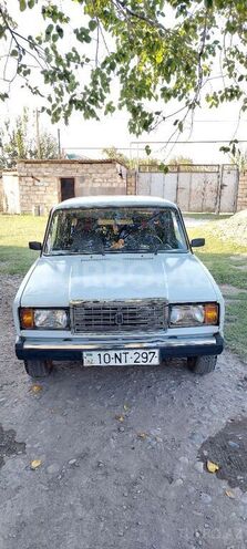 LADA (VAZ) 2107 2005, 28,638 km - 1.6 l - Şirvan
