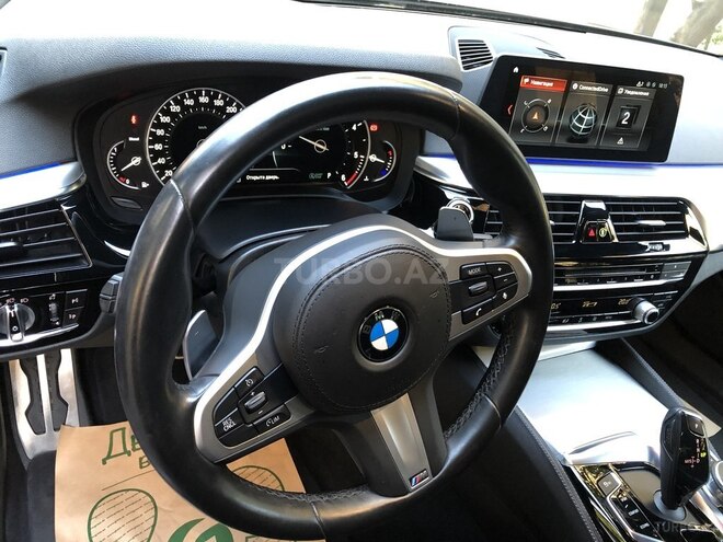 BMW 520 2017, 109,000 km - 2.0 л - Bakı