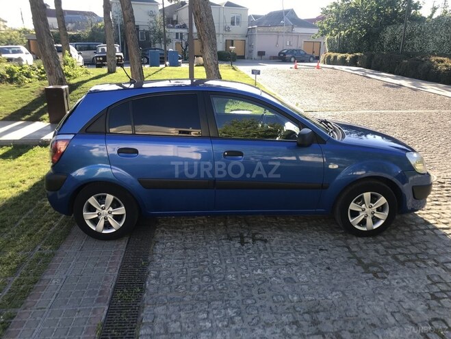 Kia Rio 2009, 214,000 km - 1.4 l - Bakı