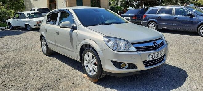 Opel Astra 2010, 266,700 km - 1.3 l - Bərdə