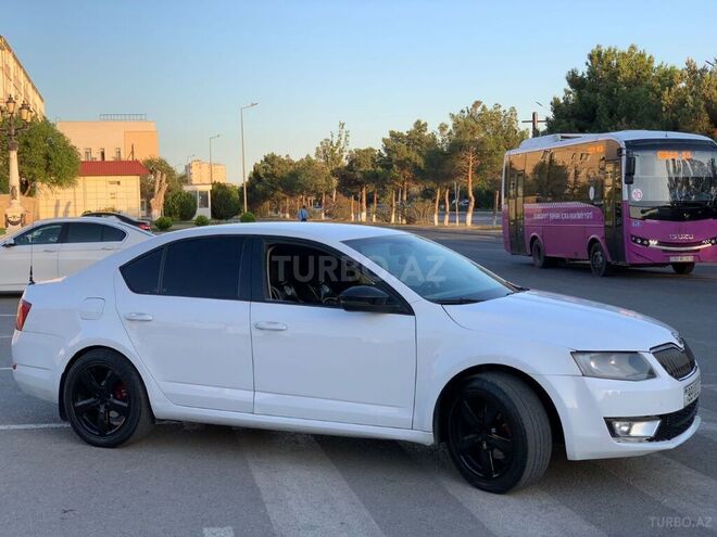Skoda Octavia 2013, 258,000 km - 1.2 л - Sumqayıt
