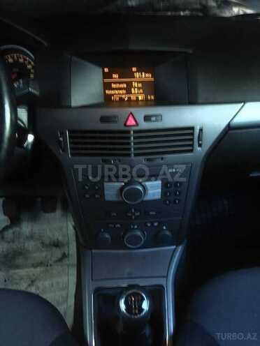Opel Astra 2005, 212,000 km - 1.4 l - Bakı