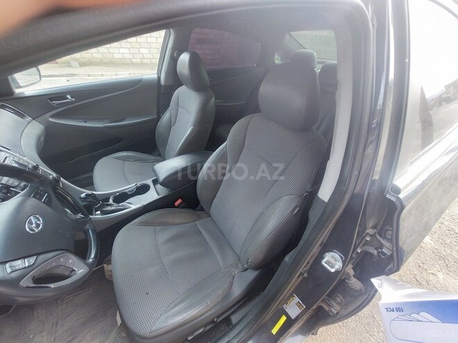 Hyundai Sonata 2011, 263,932 km - 2.0 l - Tovuz