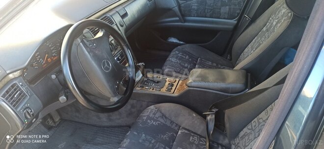 Mercedes E 240 1998, 357,000 km - 2.4 l - Bakı