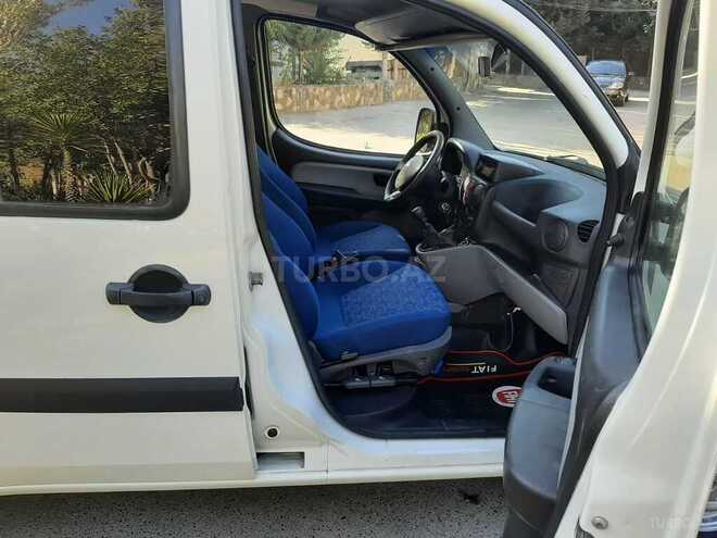 Fiat Doblo 2009, 261,566 km - 1.3 l - Bakı