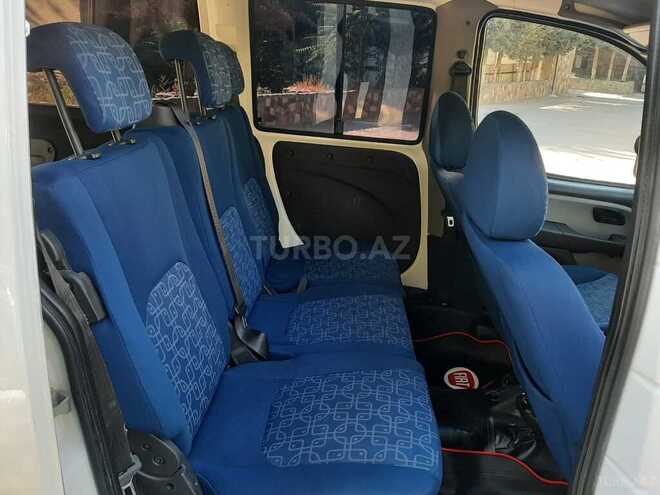 Fiat Doblo 2009, 261,566 km - 1.3 l - Bakı