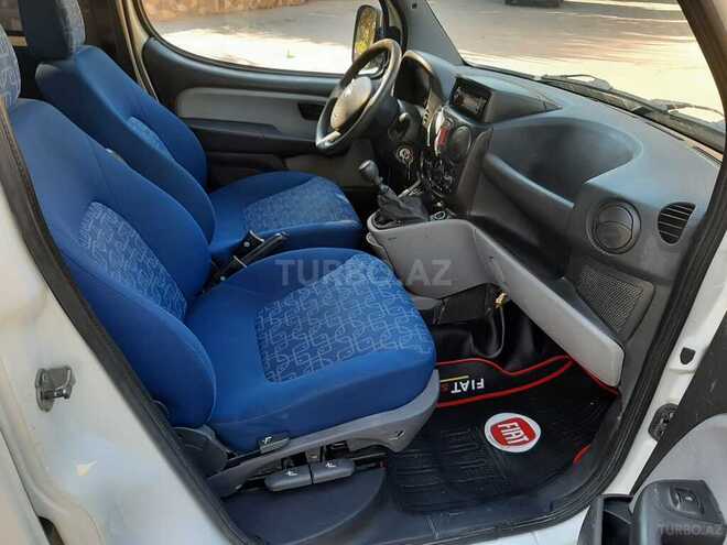 Fiat Doblo 2009, 261,566 km - 1.3 l - Bakı