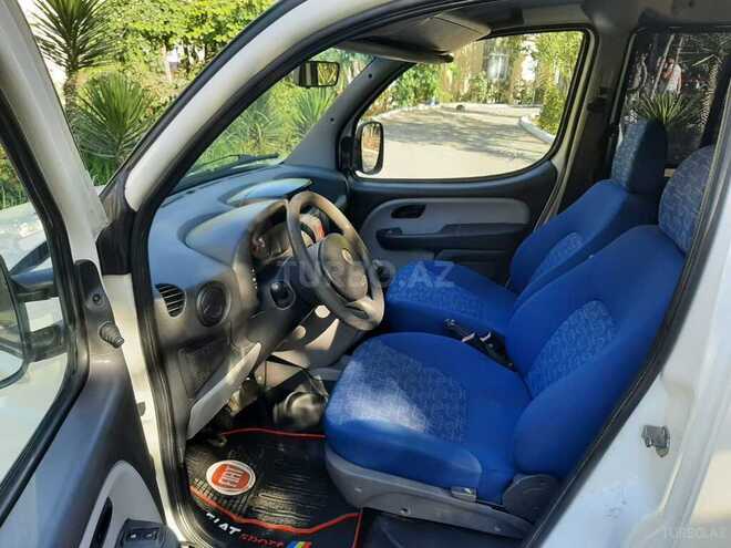 Fiat Doblo 2009, 261,566 km - 1.3 l - Bakı