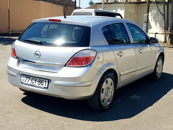 Opel Astra 2005, 123,500 km - 1.4 л - Bakı