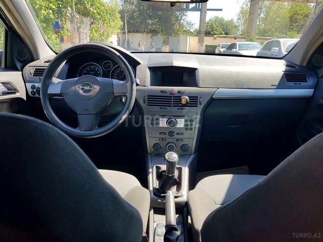 Opel Astra 2005, 123,500 km - 1.4 л - Bakı