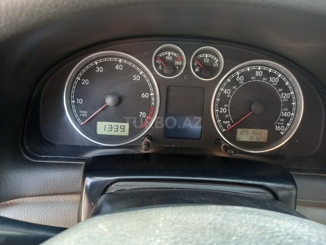 Volkswagen Passat 2002, 260,000 km - 1.8 l - Masallı