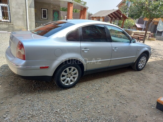 Volkswagen Passat 2002, 260,000 km - 1.8 l - Masallı
