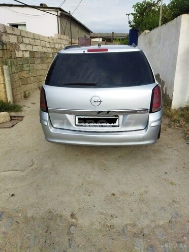 Opel Astra 2006, 286,100 km - 1.9 l - Bakı