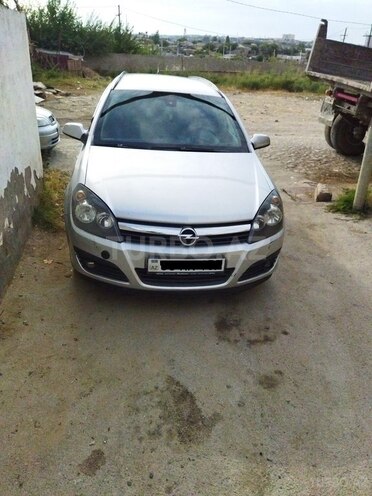 Opel Astra 2006, 286,100 km - 1.9 l - Bakı