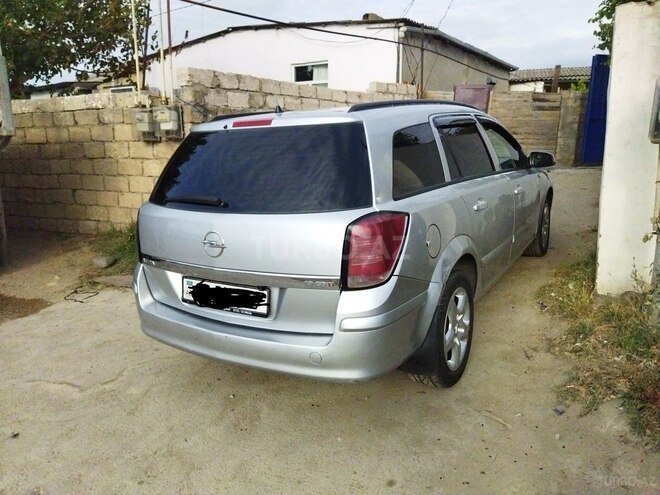 Opel Astra 2006, 286,100 km - 1.9 l - Bakı