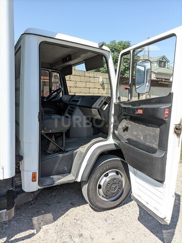 Mercedes Vario 2007, 411,000 km - 4.3 л - Saatlı