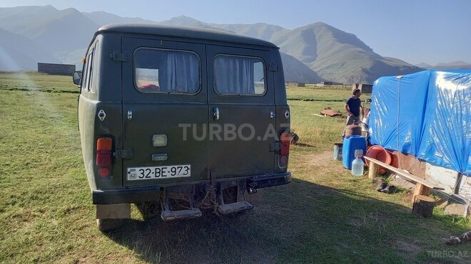 UAZ 452 1988, 12,300 km - 2.5 l - Goranboy